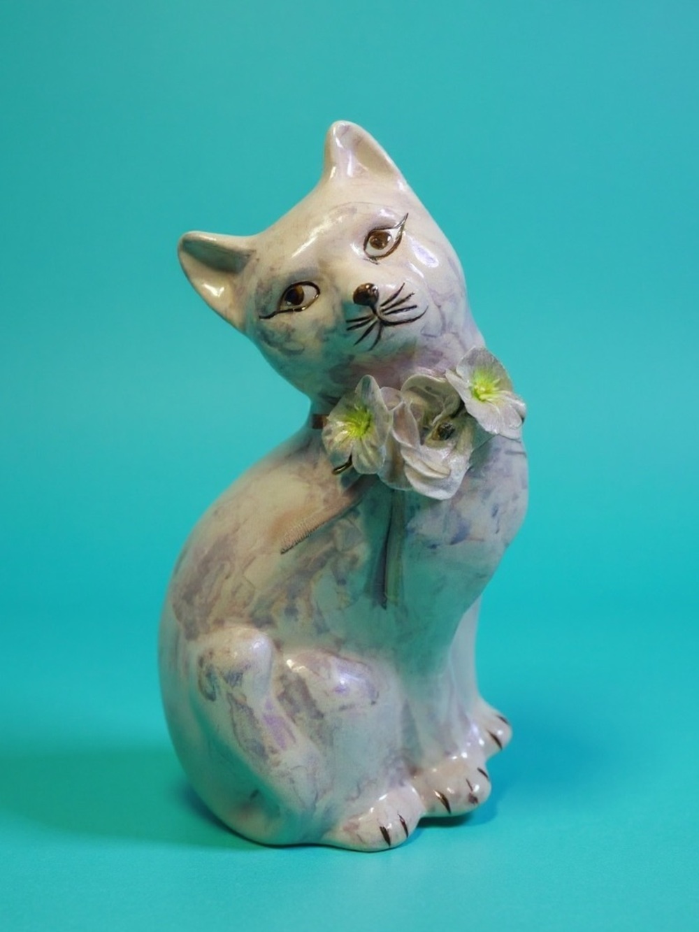 Vintage White Pearlized Cat Figurine